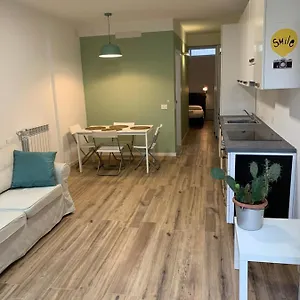 Apartamento Rafqa San Siro's View Lotto Life De Angeli Fiera With Garden, Milán