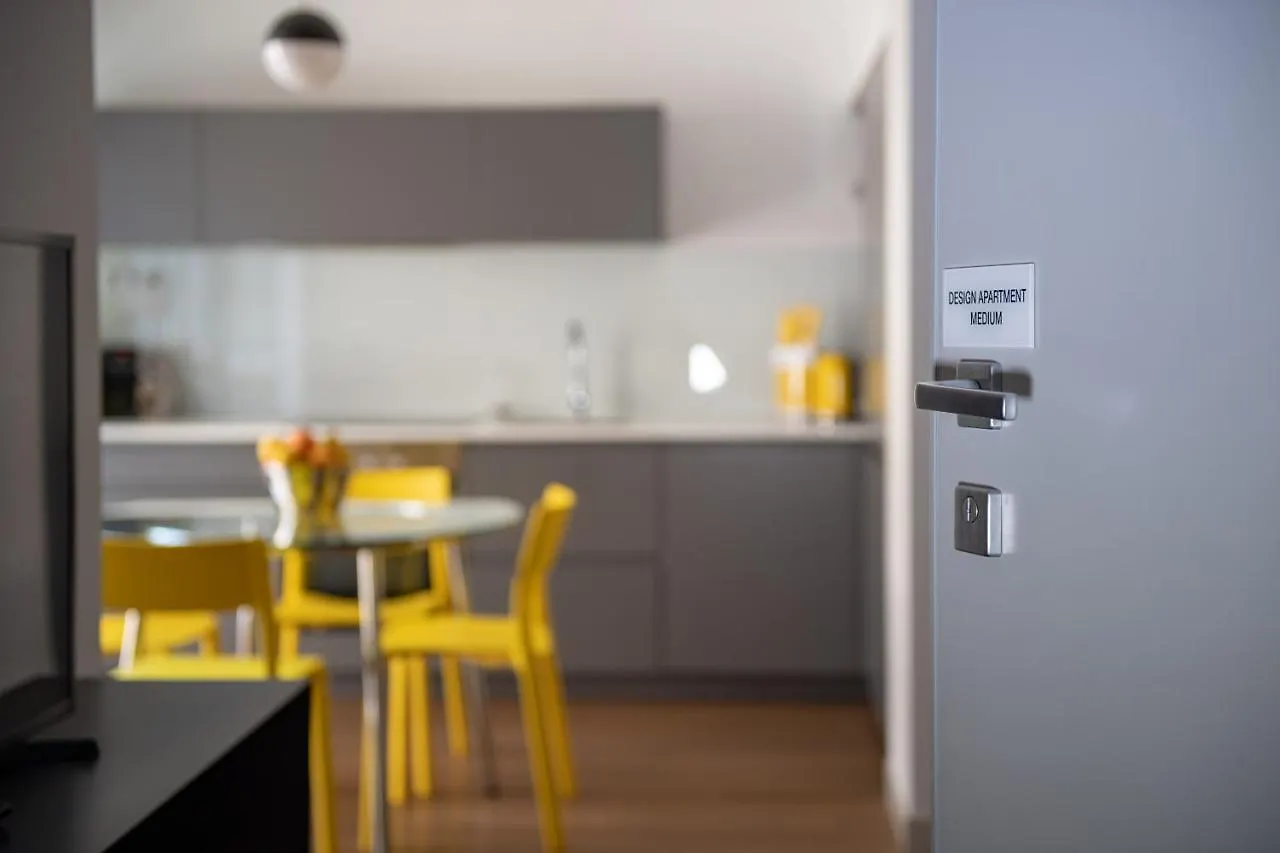 Madeleine Apartments - Brera Milánó