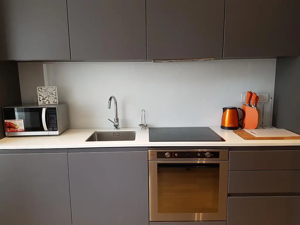 Madeleine Apartments - Brera Milánó